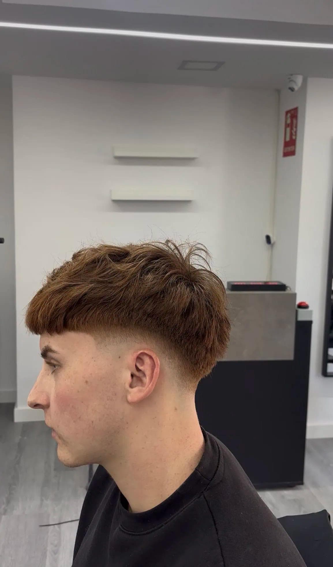 Faded bajo en Room 21, Peluquería en Barcelona Faded bajo en Room 21, Peluquería en Barcelona